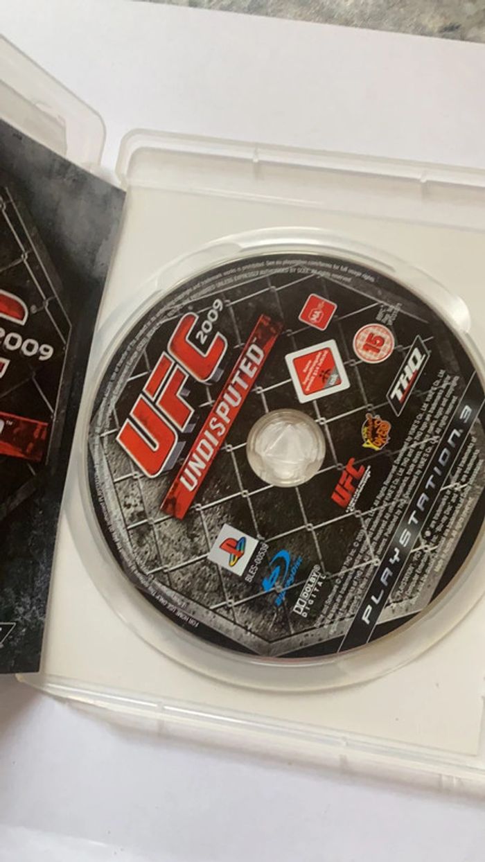 ufc undisputed 2009 ps3 - photo numéro 2
