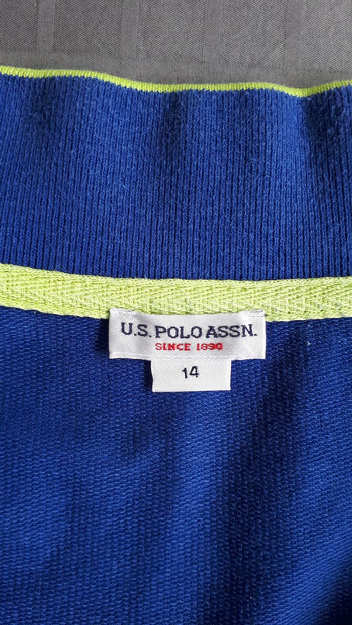 20 € Sweat zippé US Polo ASSN taille 14 ans - photo numéro 6