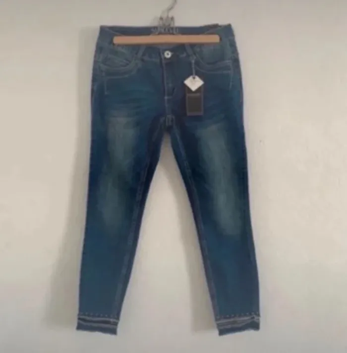 Jeans skinny court neuf avec étiquette - photo numéro 5