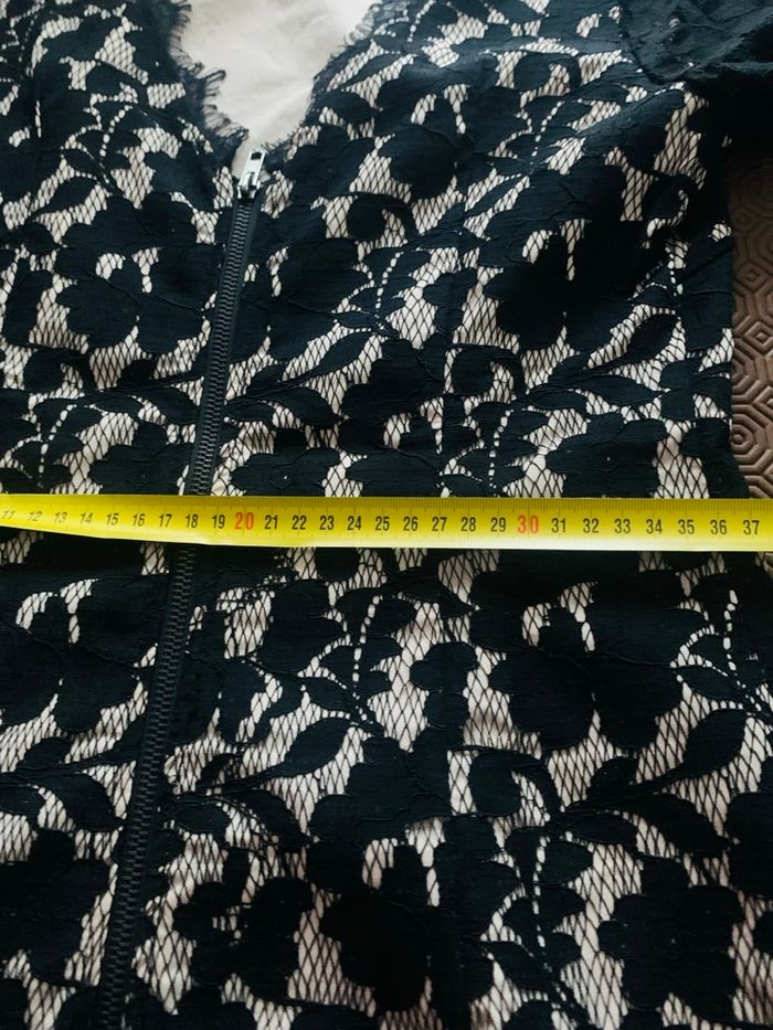 Robe dentelle - photo numéro 5