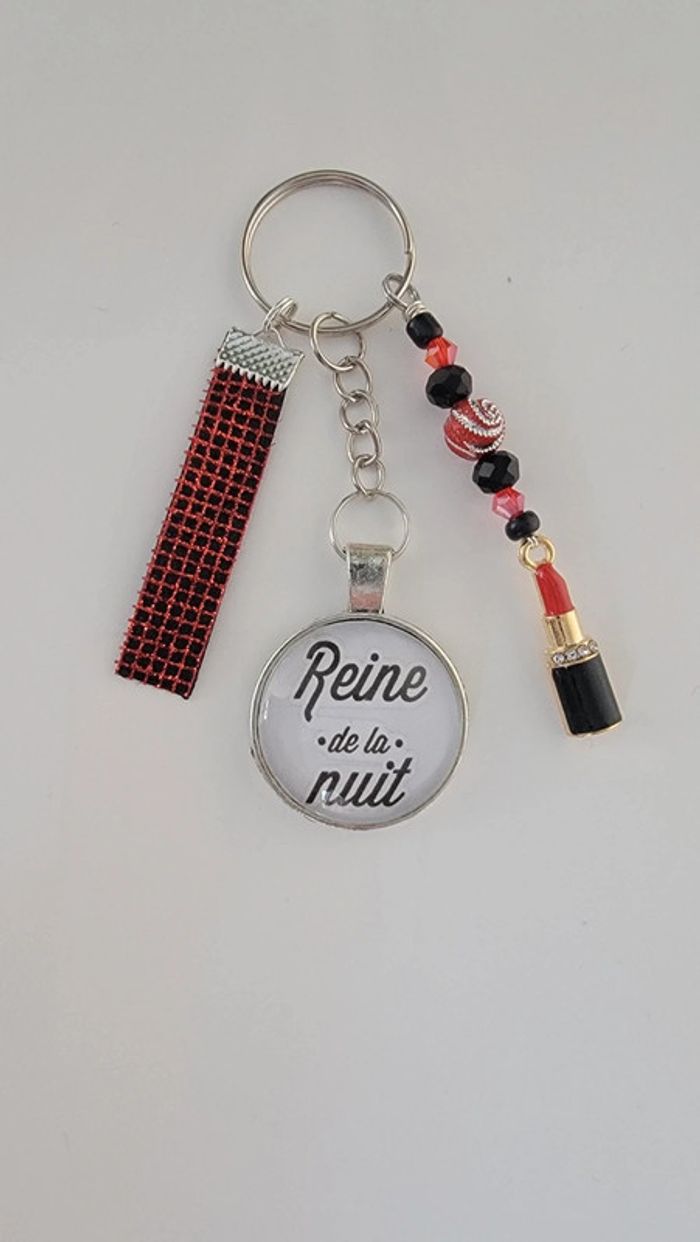 Cadeau humour, porte clé message bijoux de sac " reine de la nuit"
