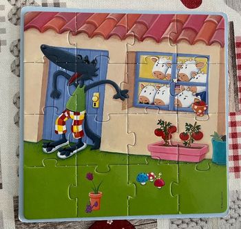 Puzzle le loup et les chevreaux - 16 pièces