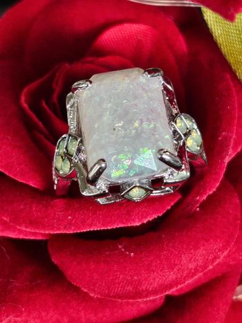 Bague 4 griffes avec pierre sélénite en acier inoxydable