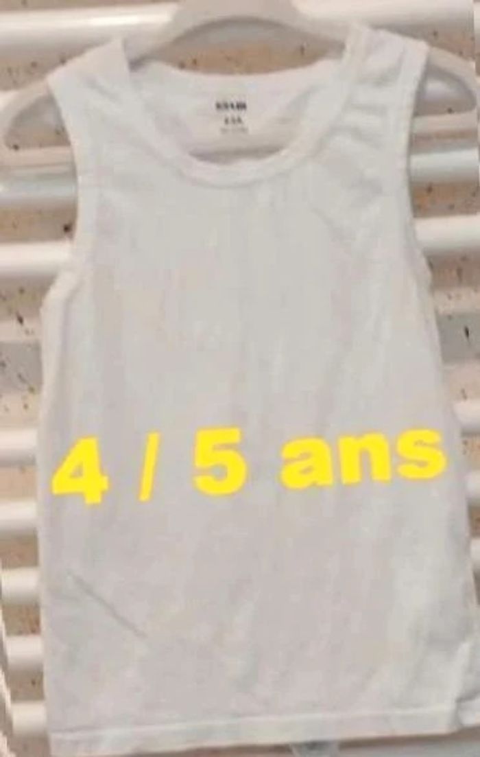 Débardeur blanc Kiabi Taille 4 / 5 ans