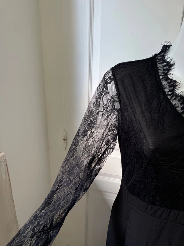 Robe dentelle noire - photo numéro 9