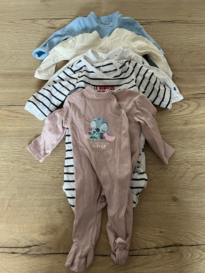 Lots de 8 pyjamas - photo numéro 4