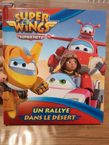 Livre super wings Un rallye dans le désert
