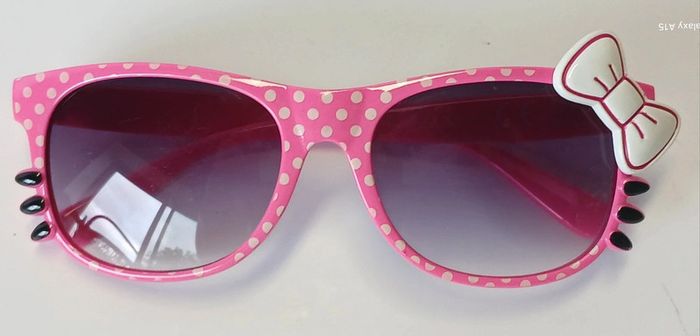 👓 Lunette de Soleil Hello Kitty