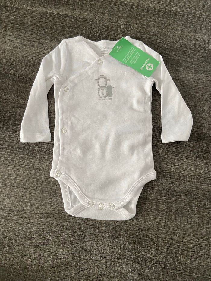 Body 3 mois neuf
