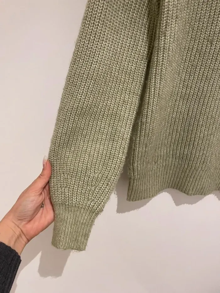 Pull vert pastel en maille - photo numéro 3