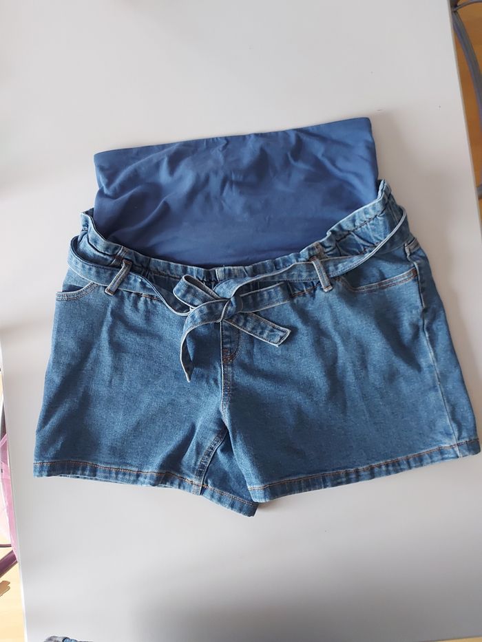 Shorts de grossesse 44 - photo numéro 2