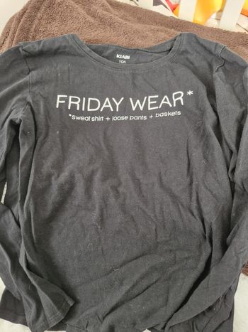 Tee shirt noir manche longue kiabi 10 ans