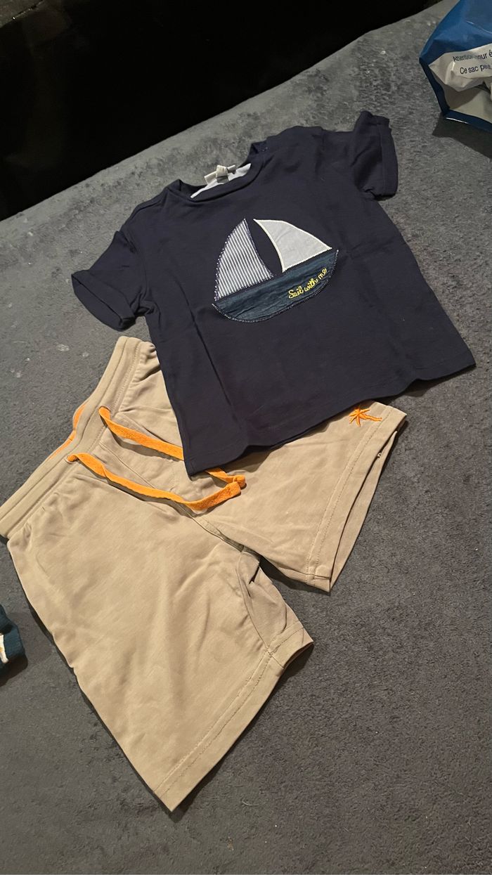 Lots de vêtements - photo numéro 2