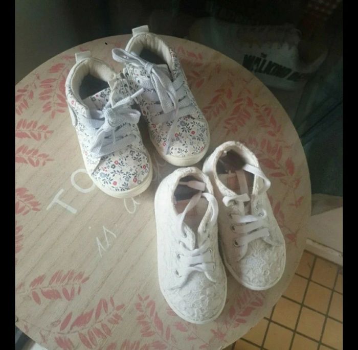 Lot de paires de chaussures - photo numéro 4