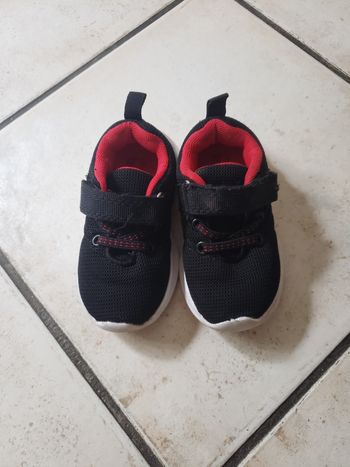 Chaussures 20  et 21