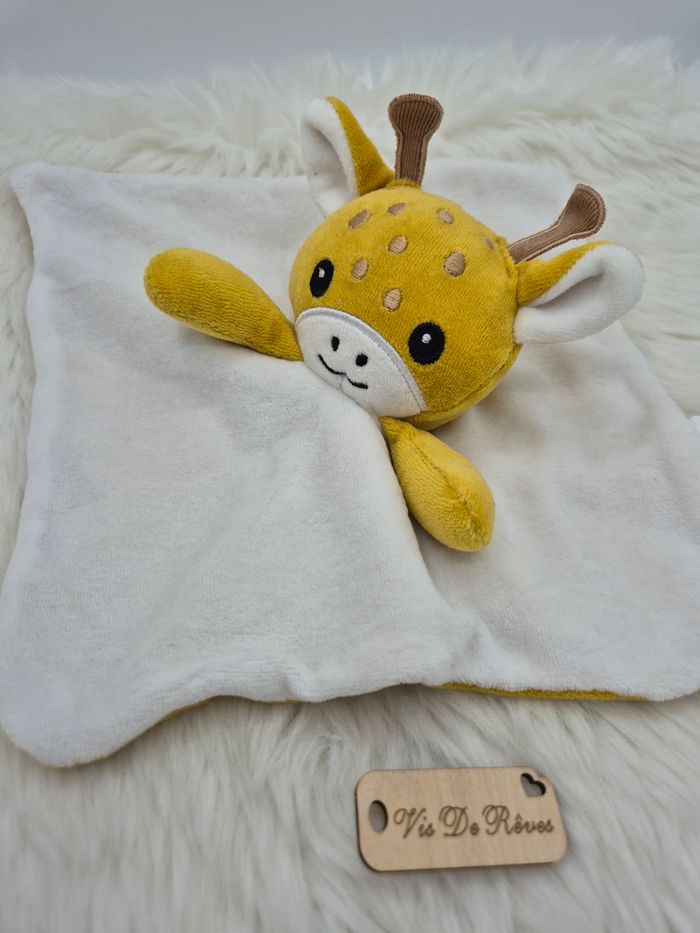 Doudou plat Girafe jaune moutarde blanc Siplec E. Leclerc - photo numéro 2