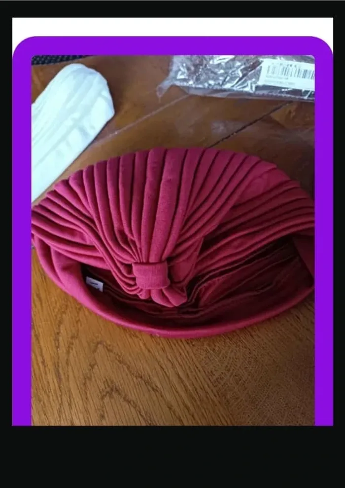 Lot 6 bonnet neuf - photo numéro 2