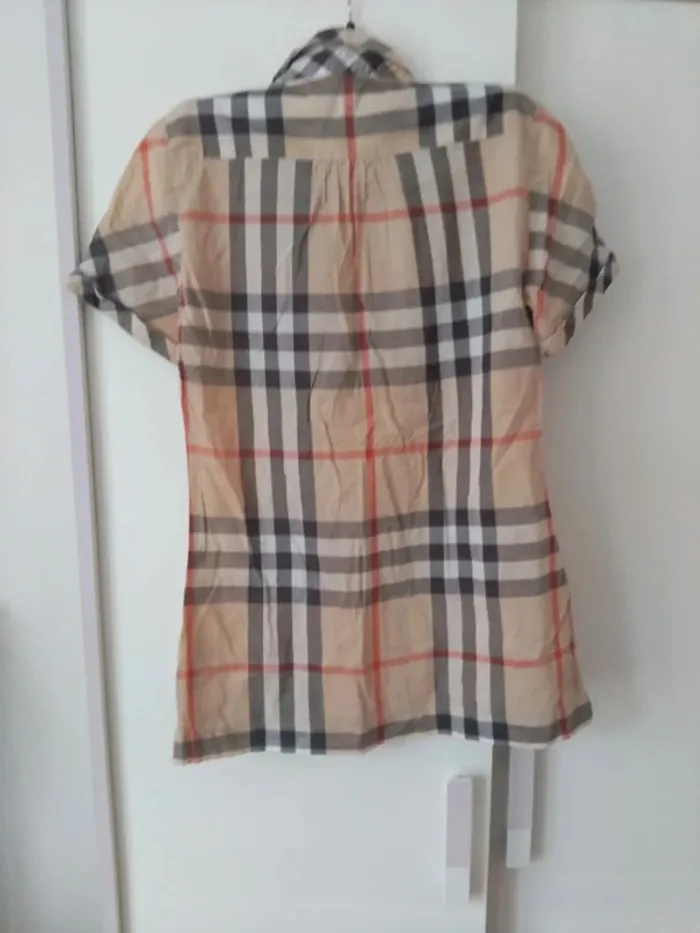 Blouse Burberry t14ans 100%coton - photo numéro 9