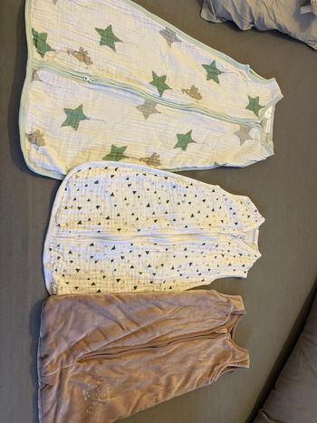 3 gigoteuses nouveau né