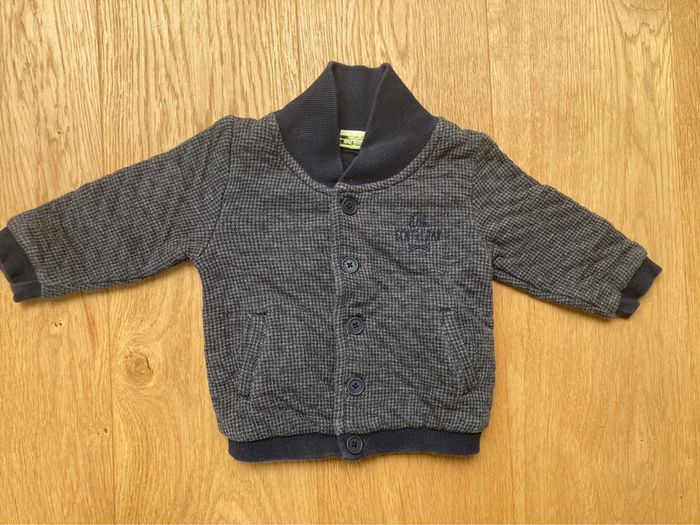 Adorable ensemble 9 mois - photo numéro 3
