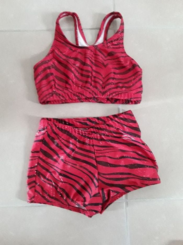Ensemble fitness rouge femme en S PIZZAZZ TBE