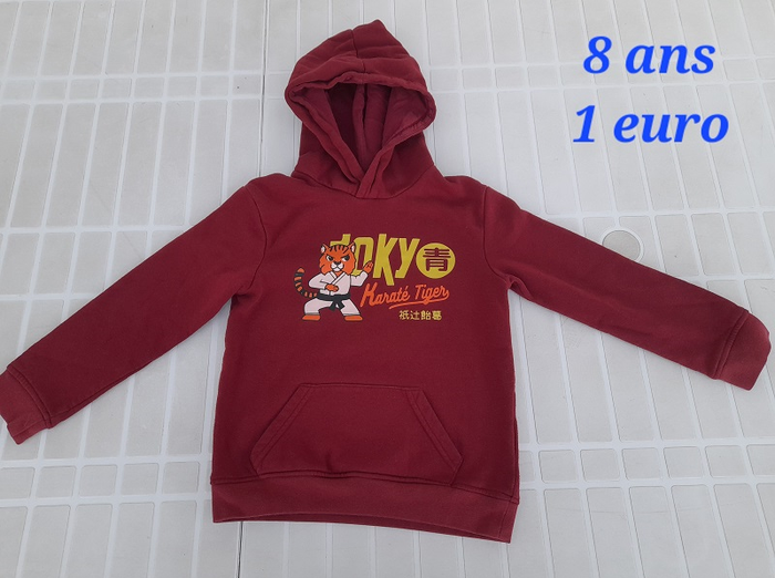 Lot de vêtements garçon 8 ans - photo numéro 7