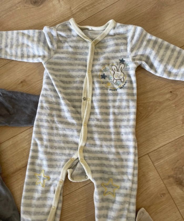 lot de 4 pyjama automne hiver taille 9mois - photo numéro 4