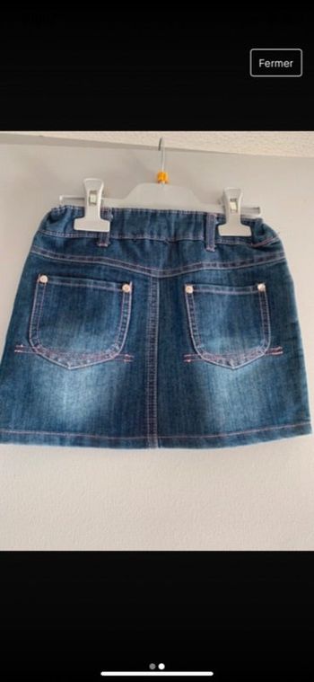 Jupe en jeans neuve taille 6 ans
