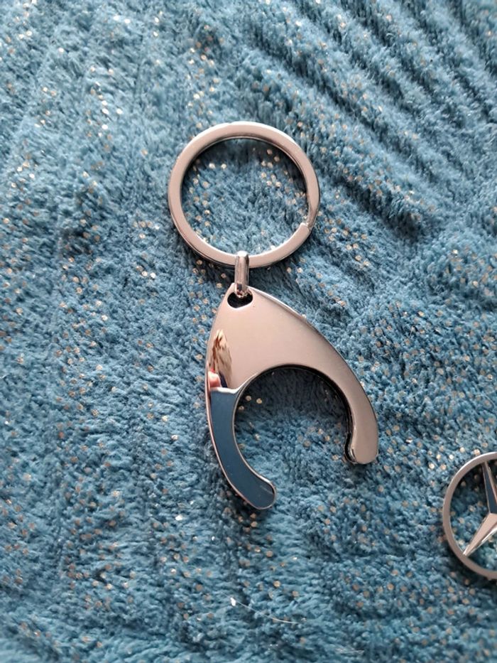 Porte clé Mercedes - photo numéro 4