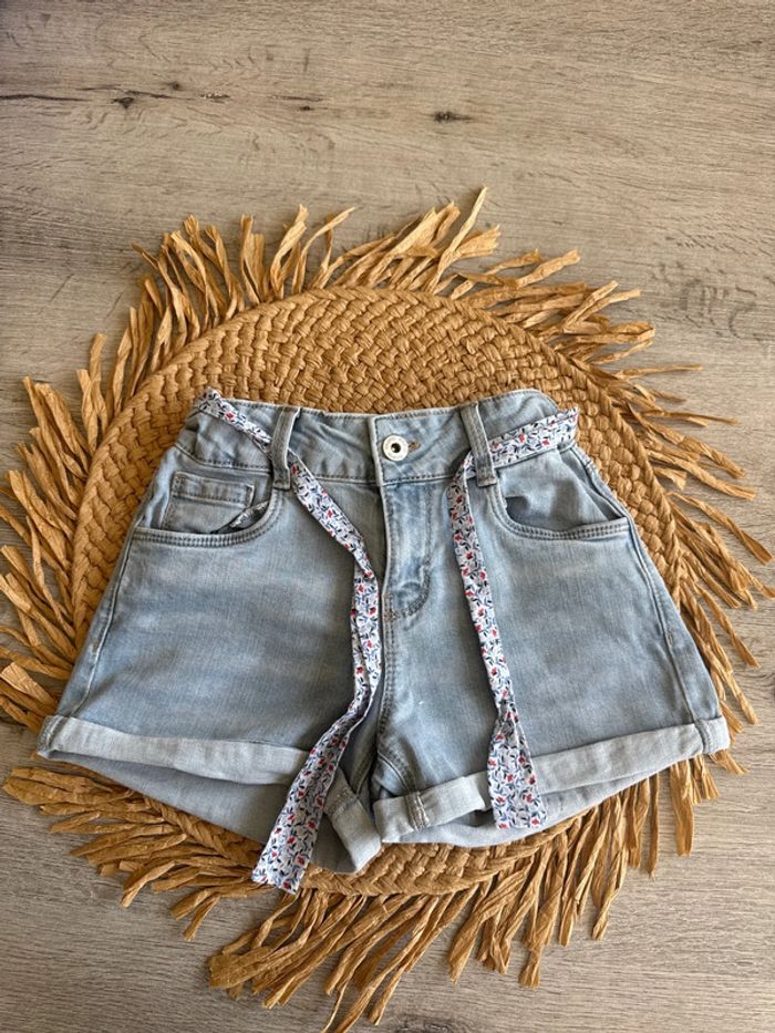 Short en jeans okaidi 10 ans