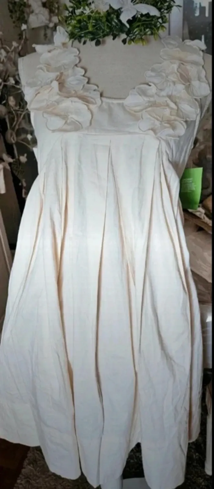 Robe crème fleurs H & M Taille 38 Neuve - photo numéro 3