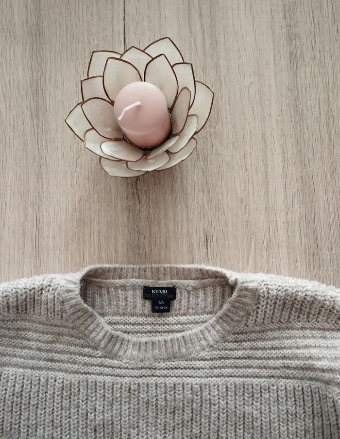 Pull Kiabi beige 6 ans - photo numéro 3