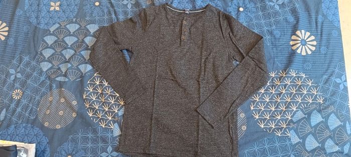 Tee-shirt manches longues 12 ans