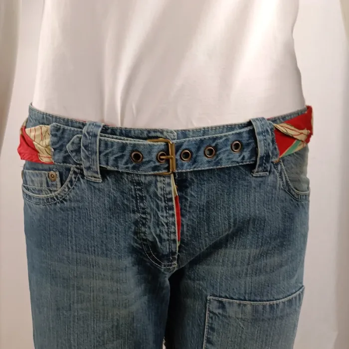 Jeans empiècement fleuri - Kenzo Paris - Taille 36 A1216 - photo numéro 5