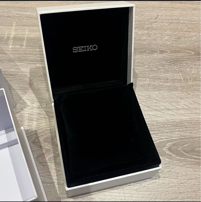 Coffret de montre Seiko - photo numéro 4