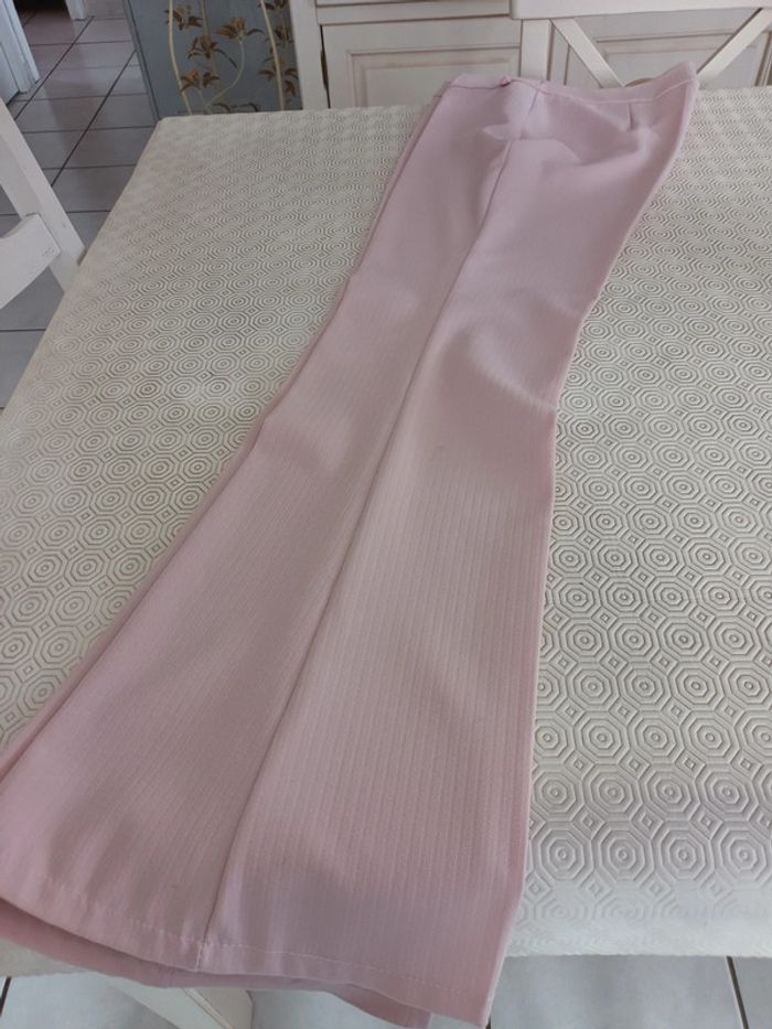 Pantalon rose T 38 large - photo numéro 3