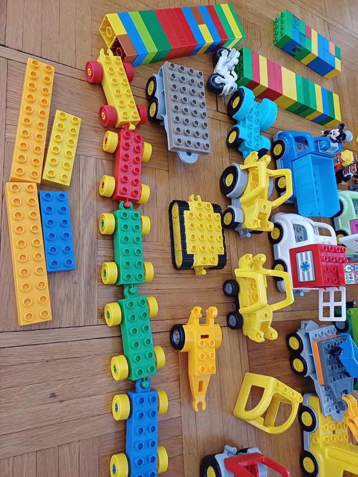 Gros lot LEGO DUPLO - photo numéro 7