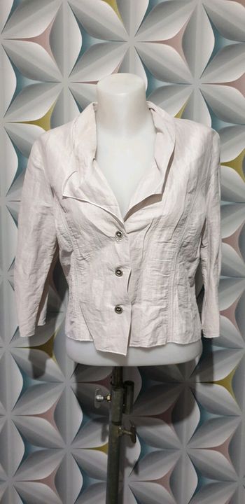 Petite veste très fine style blazer