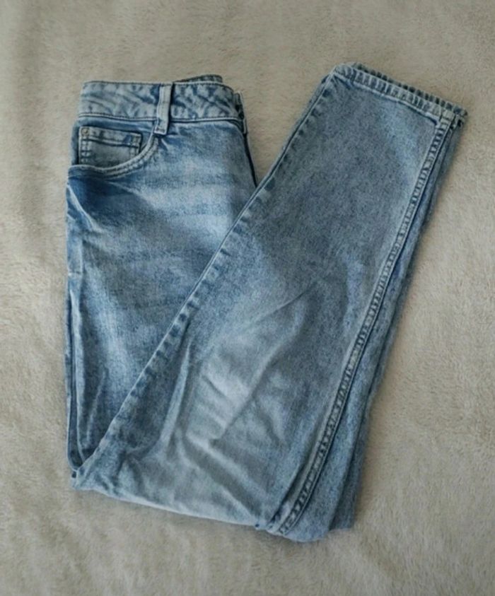 Jean bleu clair taille 36