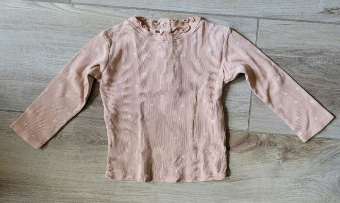 Lot de 4 t-shirts manches longues  taille 18 mois - photo numéro 9