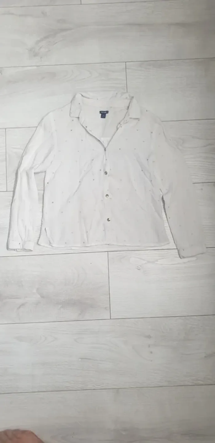 Chemisier blanc doré 8 ans
