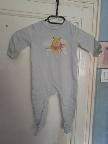Pyjama mixte, Gris Clair "Winnie L'ourson", Marque Disney, Taille 9 mois
