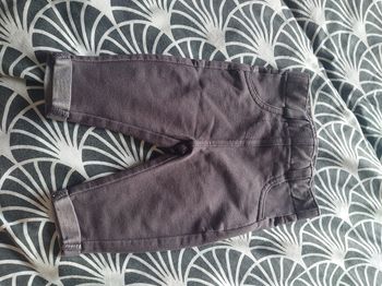 Lots 4 pantalon bébé fille taille 3 mois