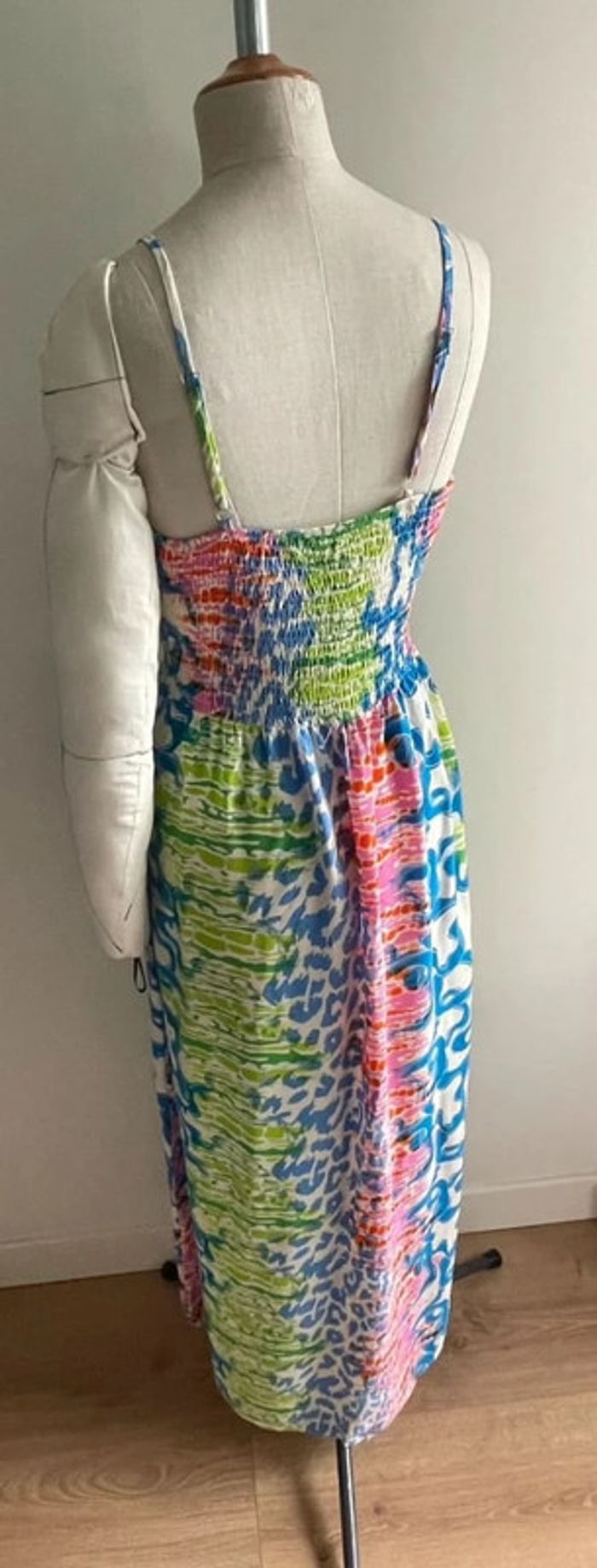Robe longue fluide à motifs bleu vert rose – taille S/M - photo numéro 5