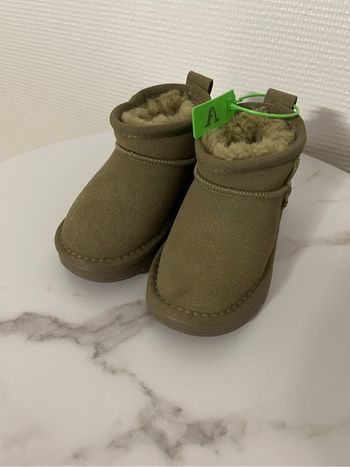 Ugg fille