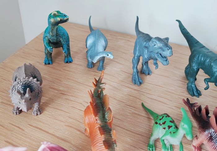🦄 Lot de 12 petits dinosaures 🦄 - photo numéro 2