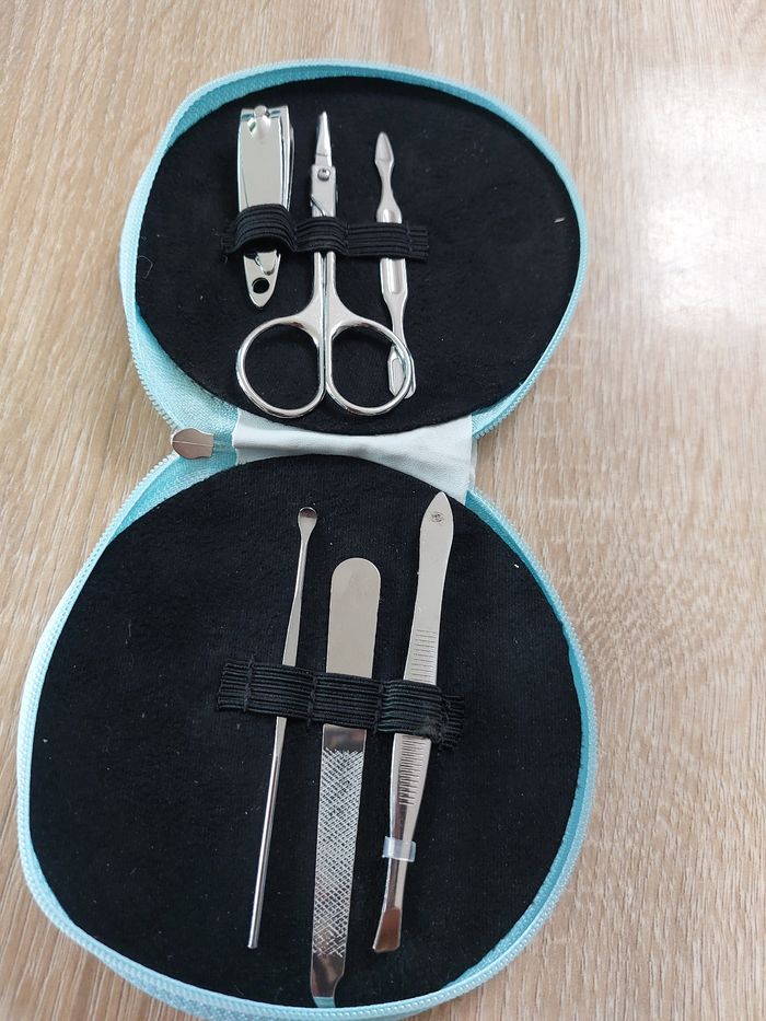 Trousse manucure neuf - photo numéro 2