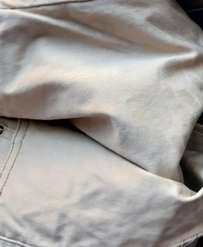 Pantalon beige crème motif discret style léopard - photo numéro 8