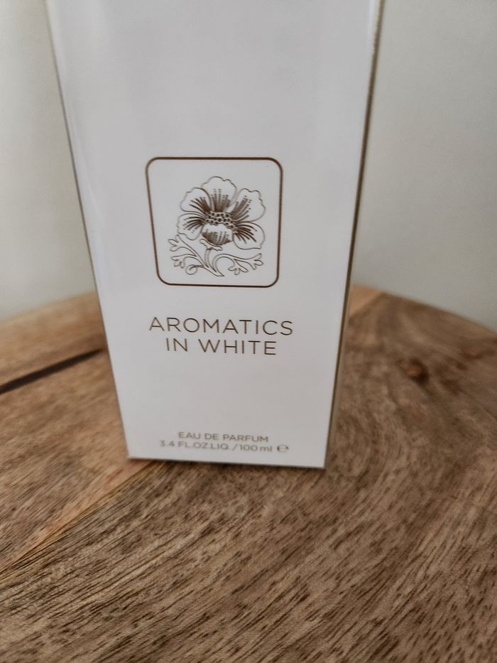 Eau de parfum - photo numéro 2