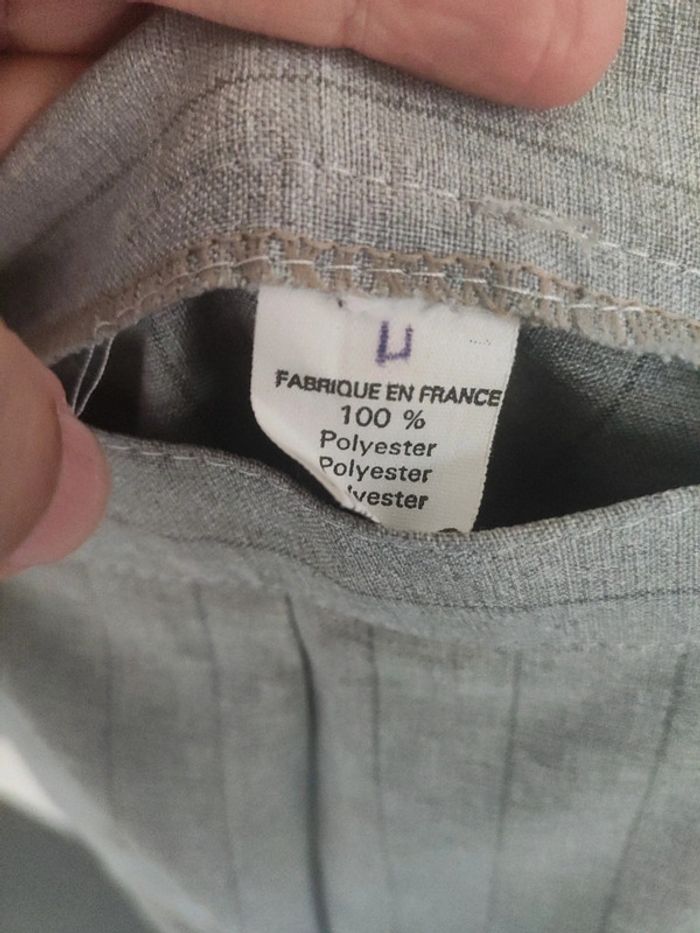 Pantalon de tailleur gris rayé - photo numéro 4